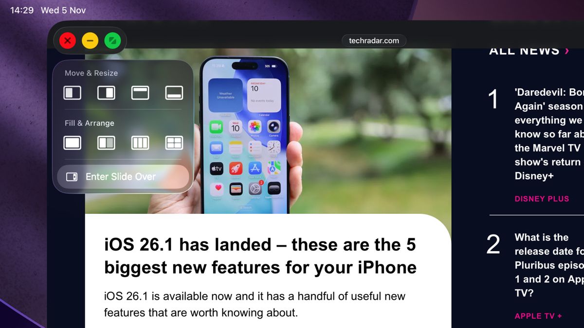 An iPadOS 26.1 window with the windowing menu open