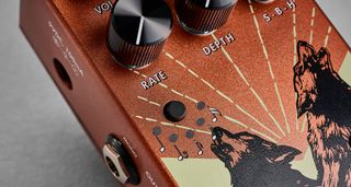 Walrus Audio Monument Harmonic Tap Tremolo V2