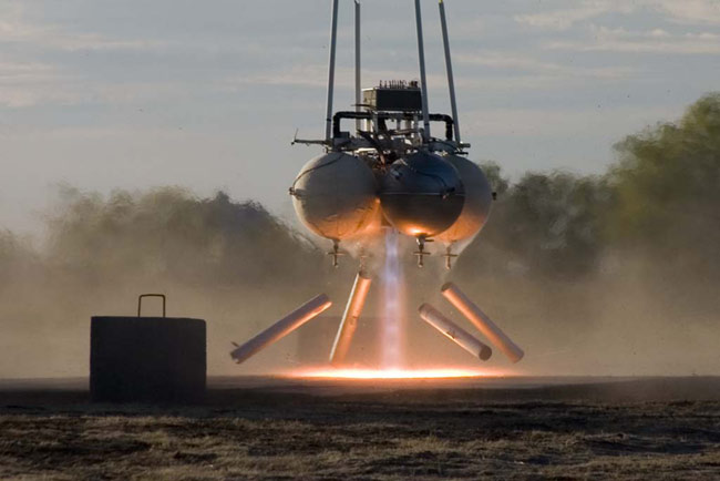 Lunar Lander Teams Throttle Up for Cash