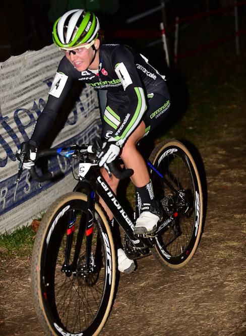 Kaitie Antonneau (Cannondale Cyclocrossworld.com) moved up to second place with one lap to go