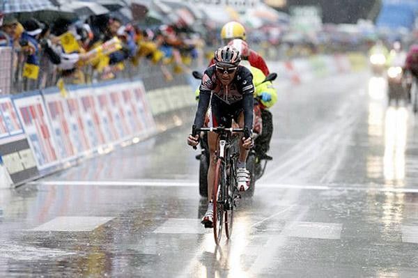 Mario Aerts (Predictor-Lotto) comes across in the pouring rain