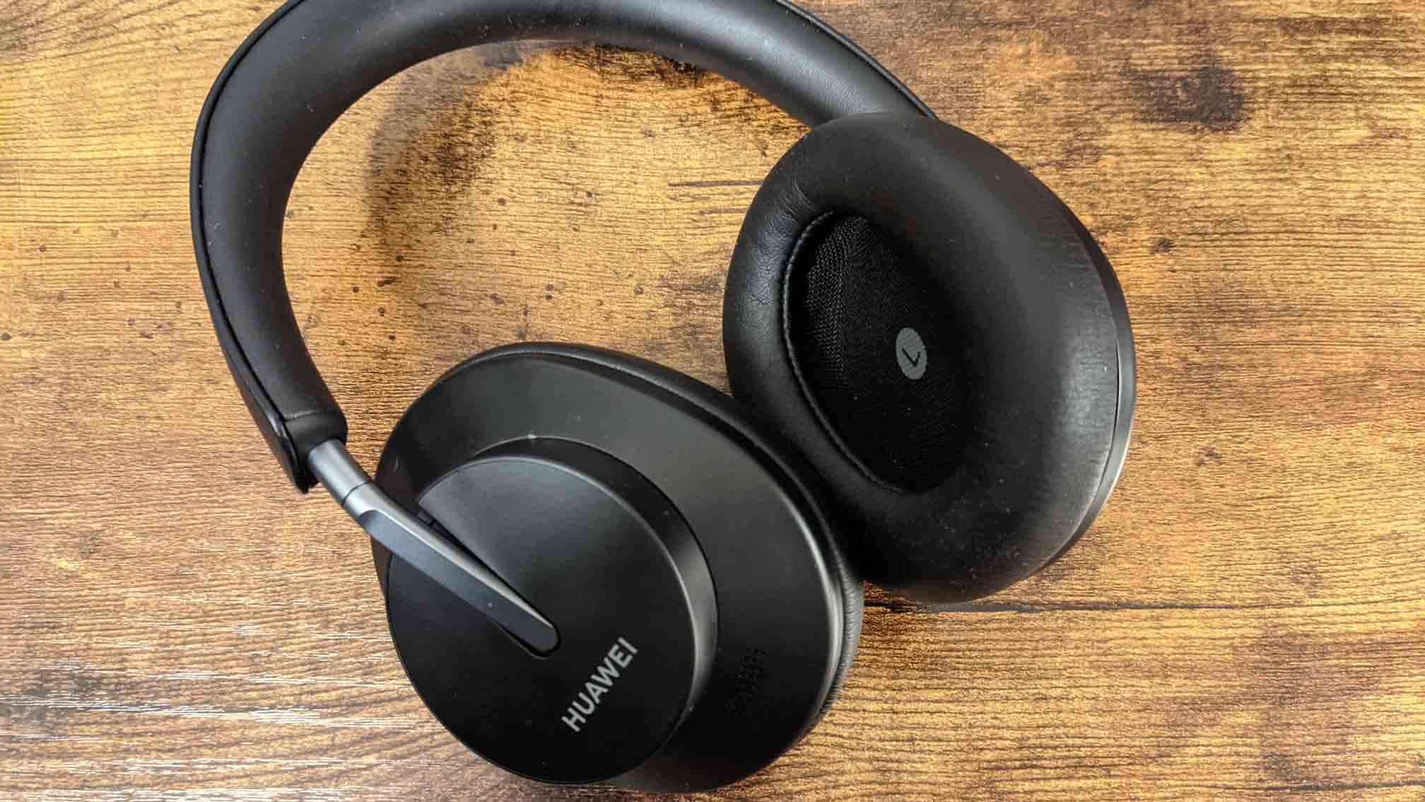 Huawei FreeBuds Studio review: meet your new best Bud