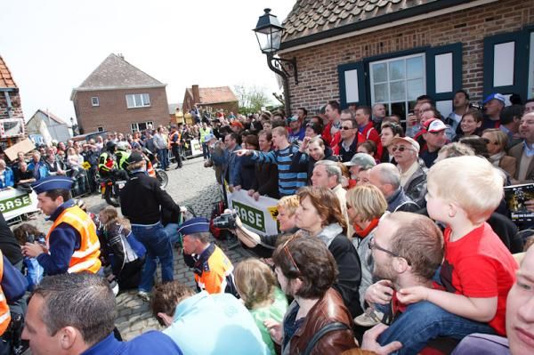 The busiest places are on the top of the climbs, the noise fever pitch