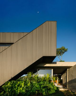 Exterior detail of geometric staircase at Casa Colina by FGMF