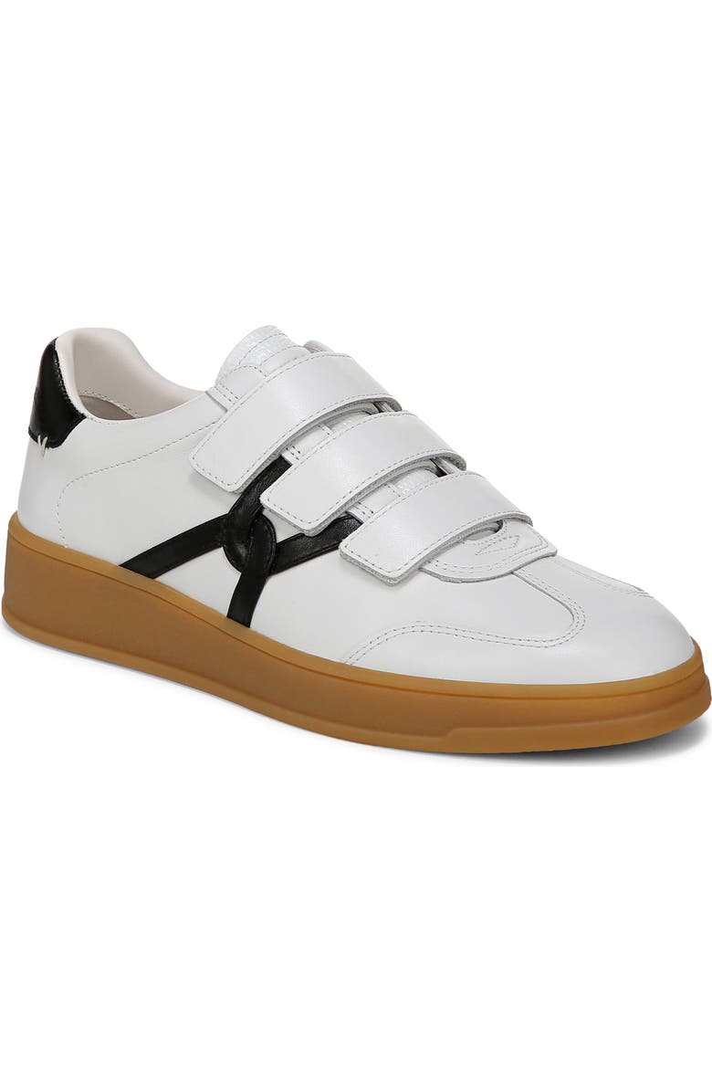 Reagan Sneaker
