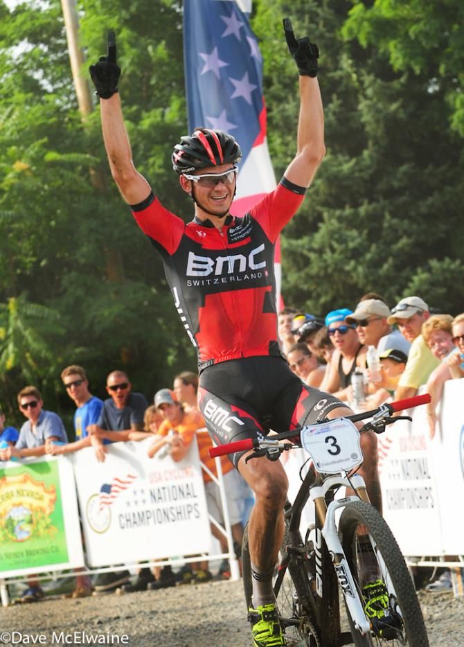 Stephen Ettinger (BMC) winning the 2013 cross-country championship
