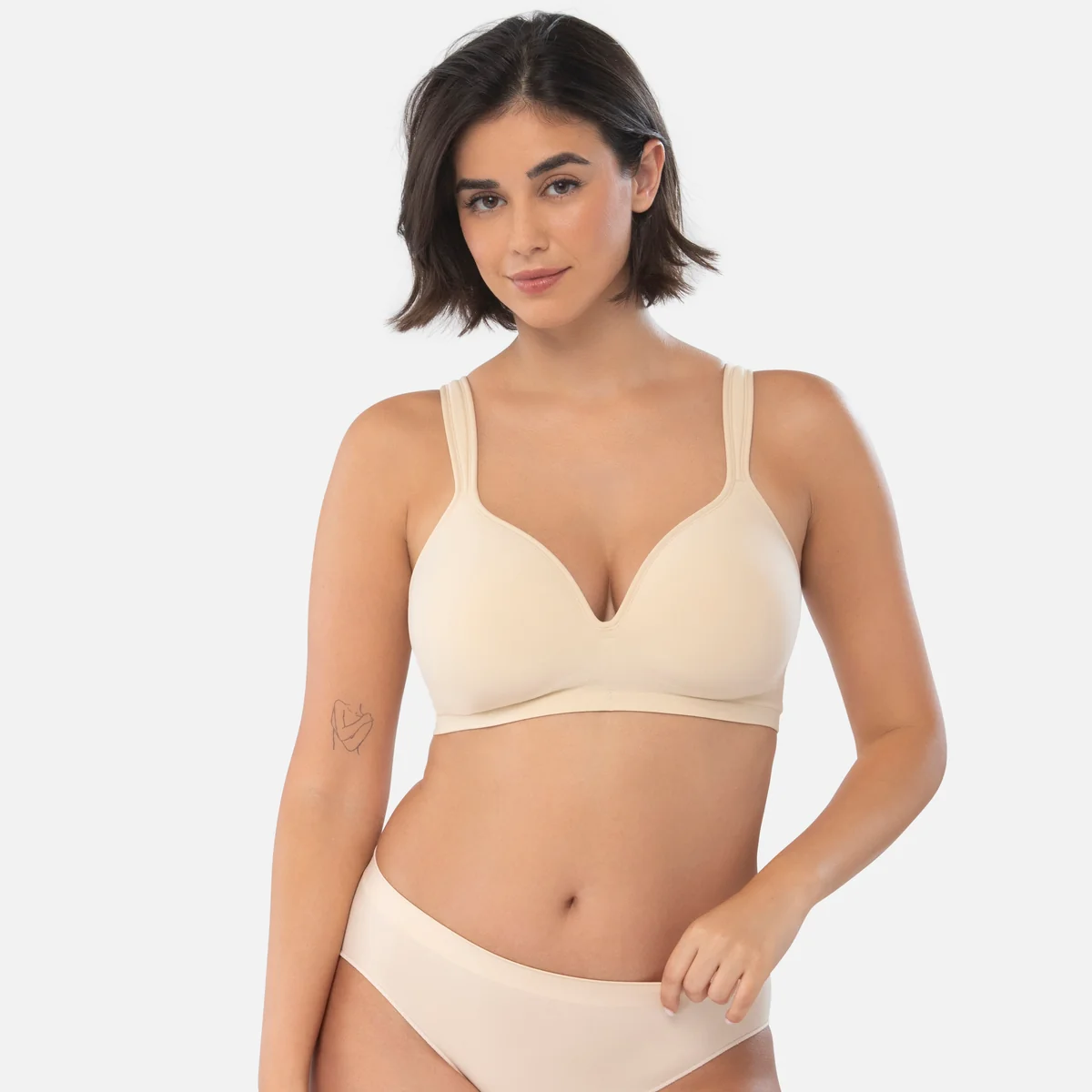 UnderOutfit, The Perfect Neckline Bra