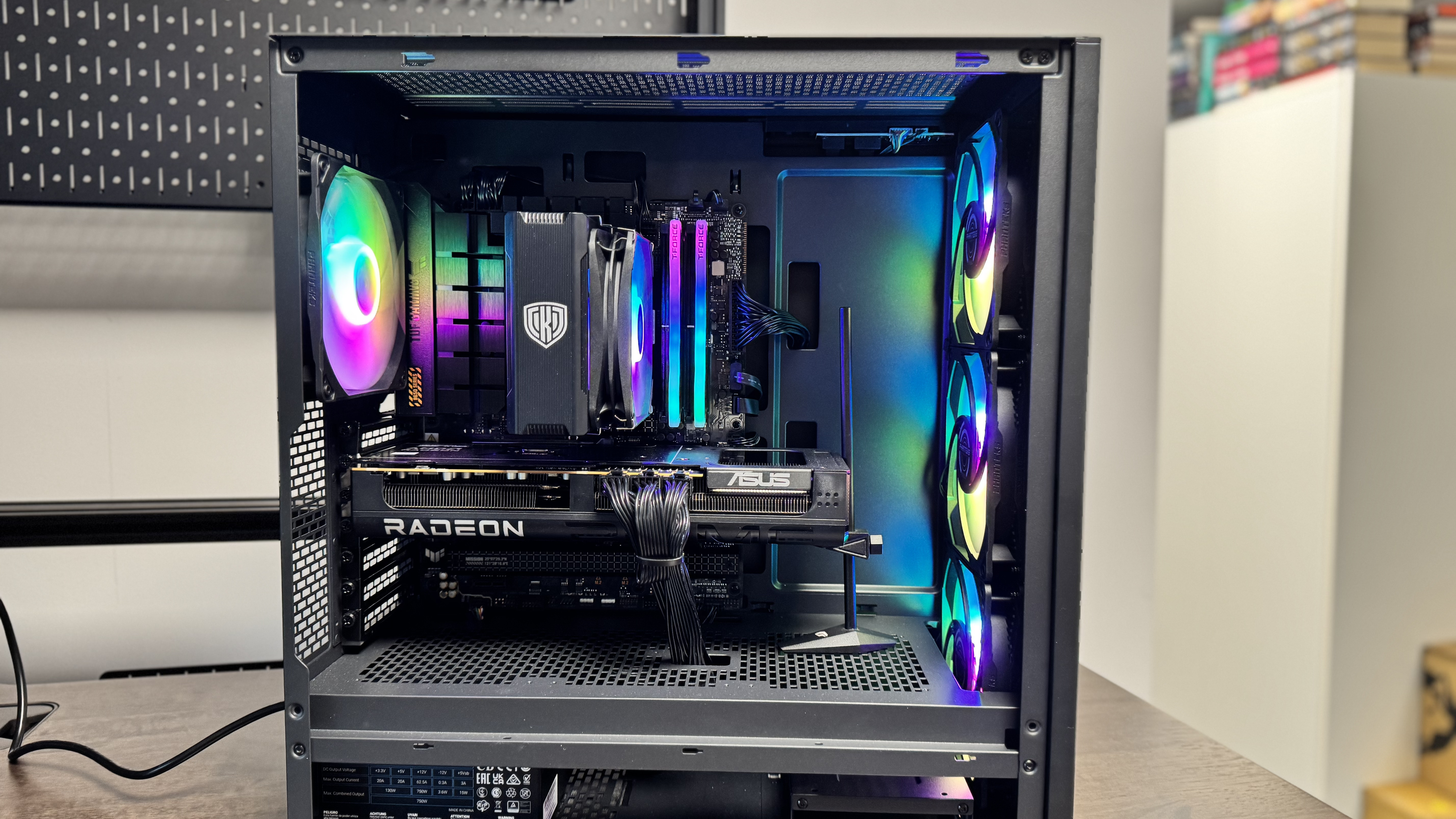 A picture of the OcUK Gaming Mach 5R gaming PC