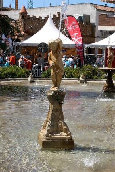 With this heat, the fountain looked inviting
