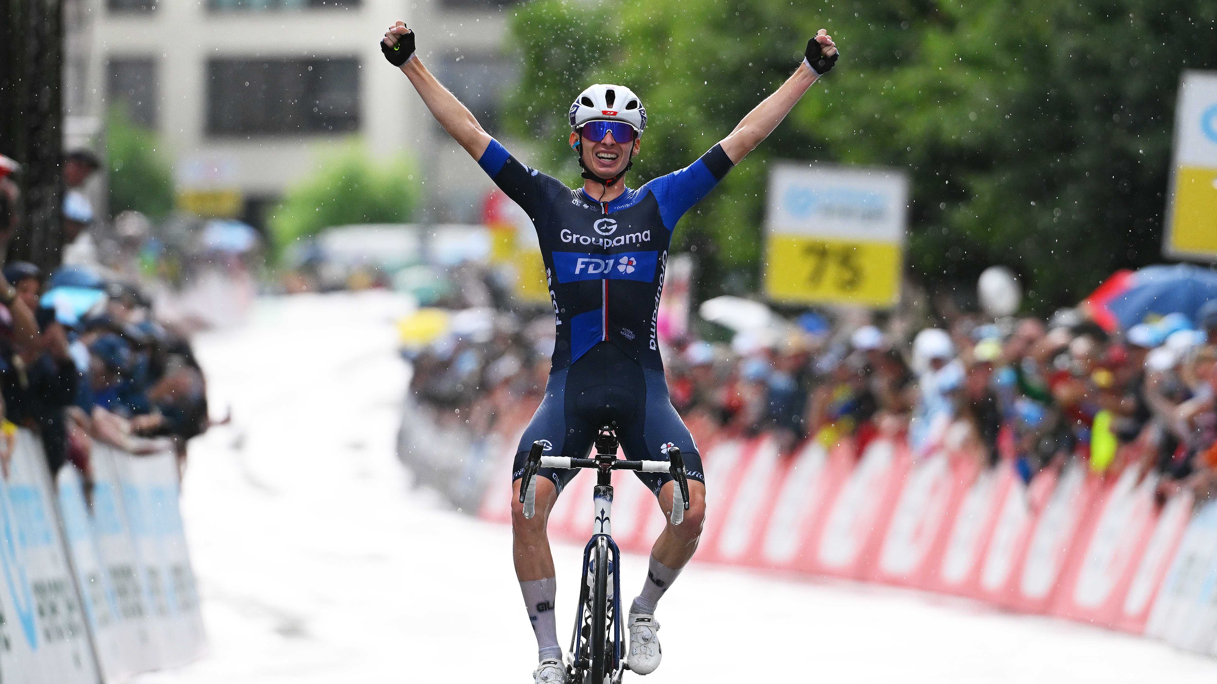 Romain Gregoire wins stage one of Tour de Suisse.