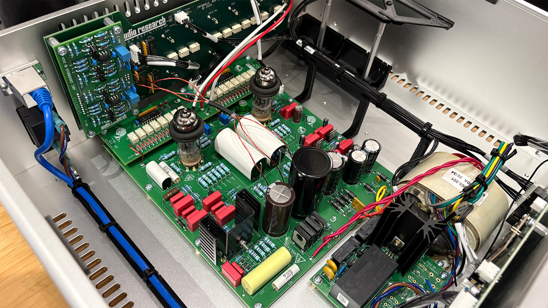 Audio Research LS-2/S-200 preamp showing internal circuitry and valves