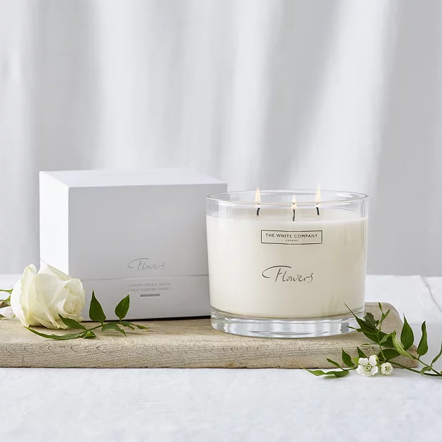 Flowers Large Candle | Candles | the White Company