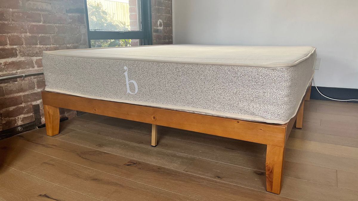 Birch Natural mattress review cooling and comfortable organic mattress