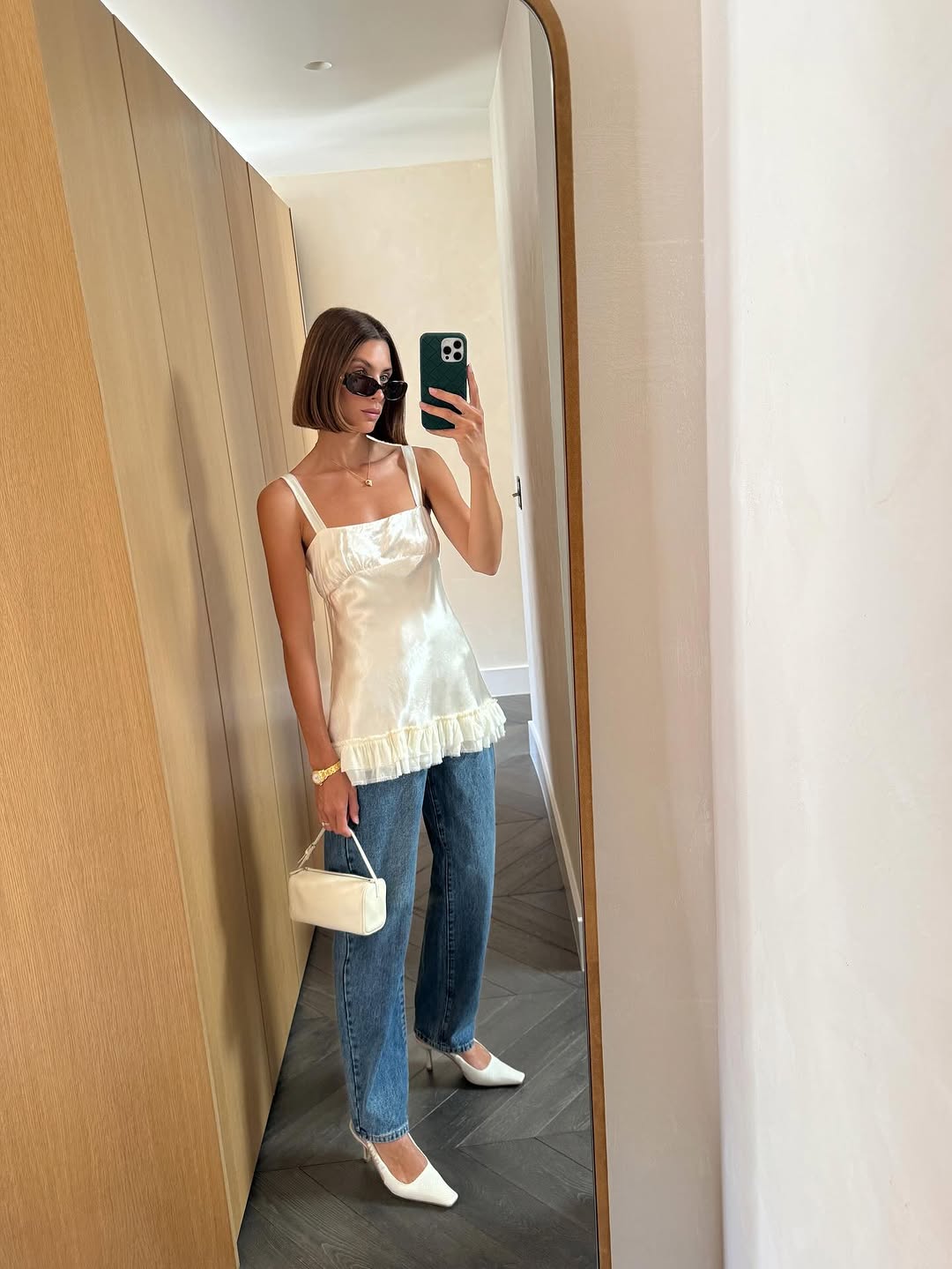 woman wearing neutral color pointed toe shoe trend 2025
