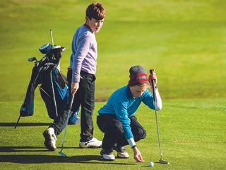 junior golfers