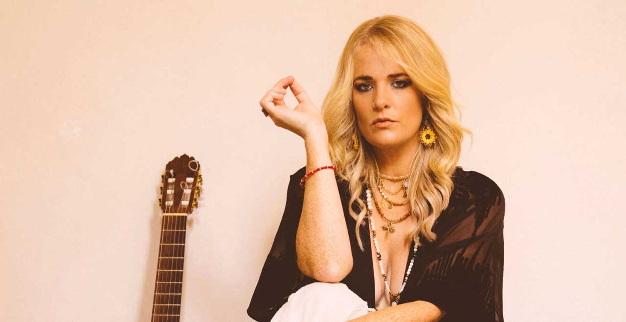 Elles Bailey studio portrait