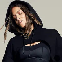 Sign up to receive 24-hour early accessto Halle Berry x Sweaty Betty