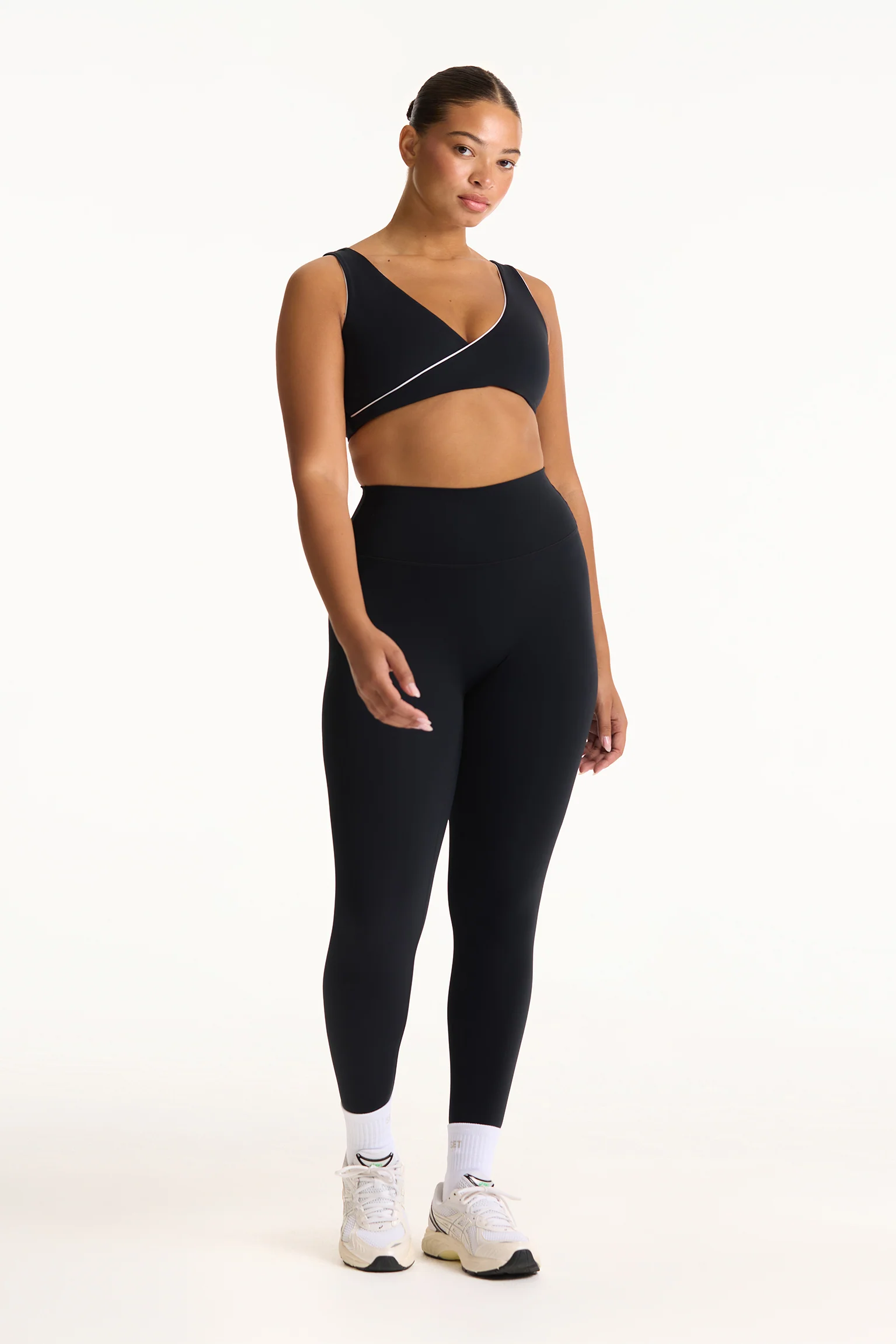set active, Airluxe Breathe Contrast Wrap Bra