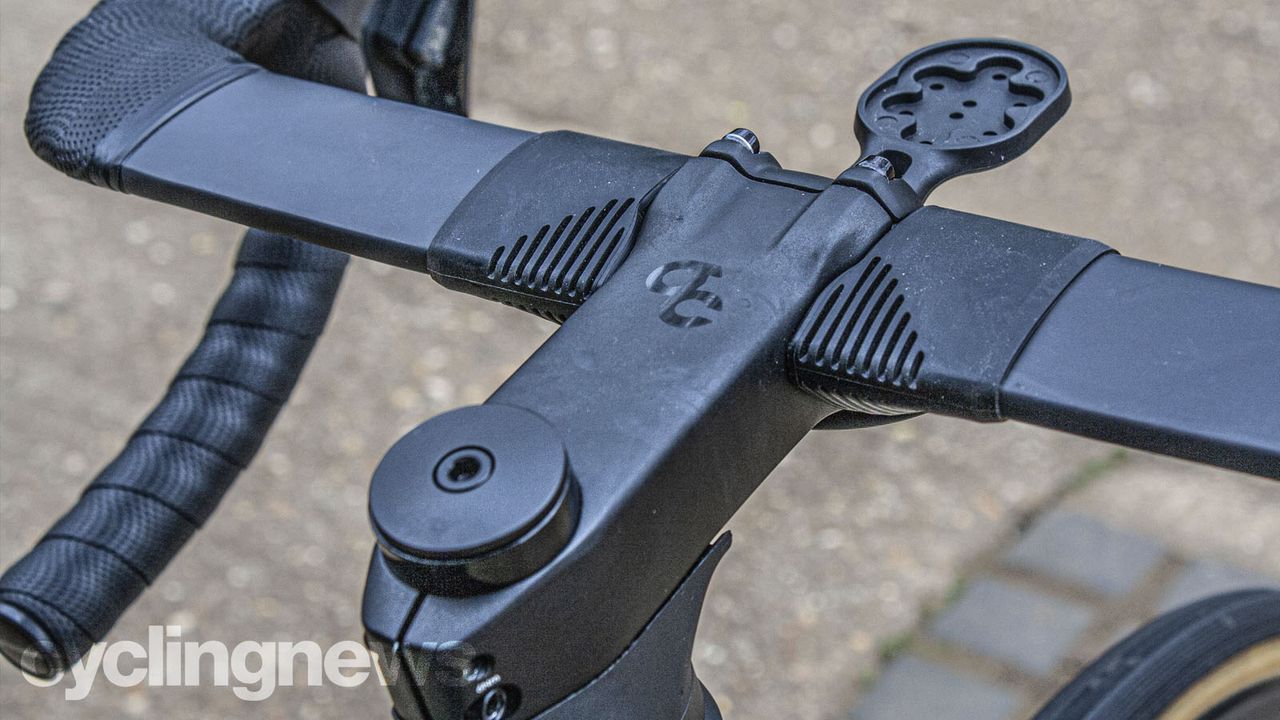 Orbea Orca Aero M120iLTD road bike