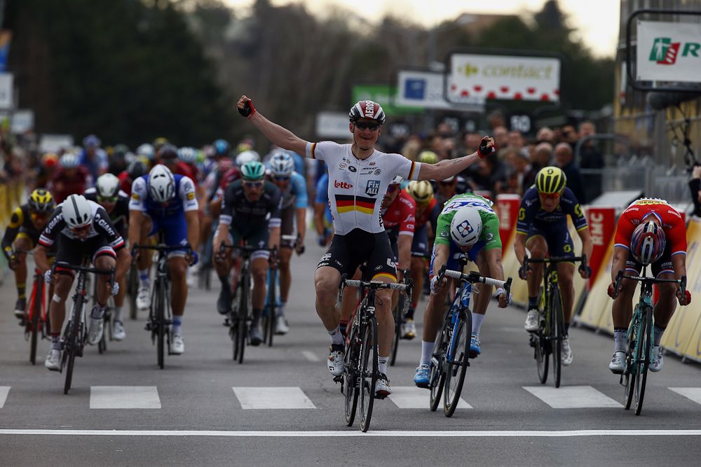 Andre Greipel wins stage 5 at Paris-Nice