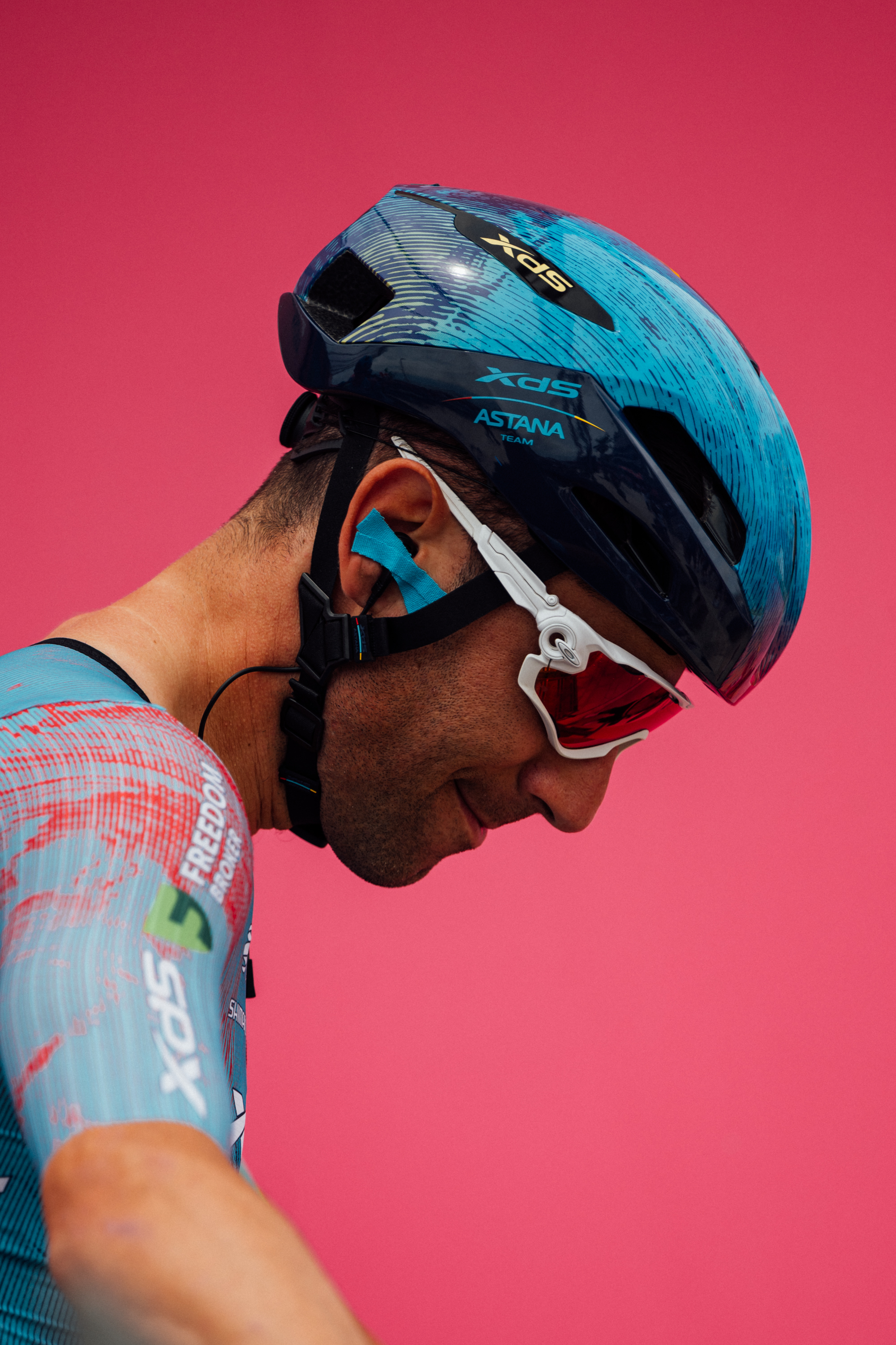 Close up of bike tech found at the Giro d'Italia 2025