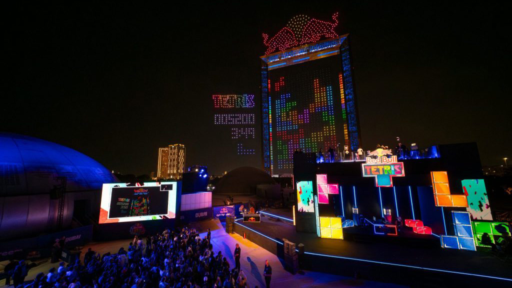 A life-size digital stage for the Tetris World Championship.