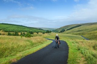 Images of David Bradford riding the Irish coast