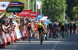 As it happened: British sensation steals the show in first road stage at La Vuelta a Espa&ntilde;a 2026