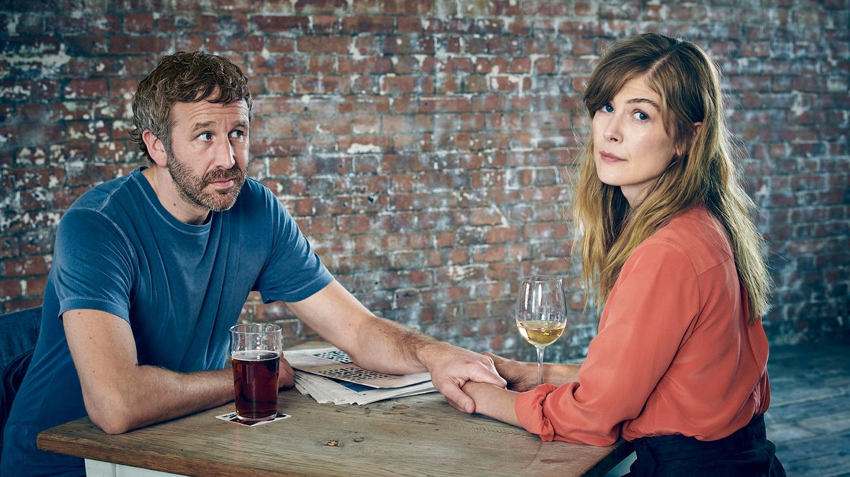 From left: Chris O’Dowd as Tom and Rosamund Pike as Louise in SundanceTV&#039;s &#039;State of the Union&#039;