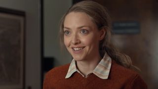 Amanda Seyfried as Elizabeth Holmes in The Dropout.