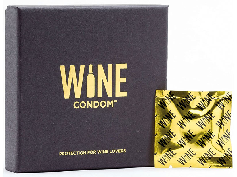 wine condoms: wine bottle stopper gift set