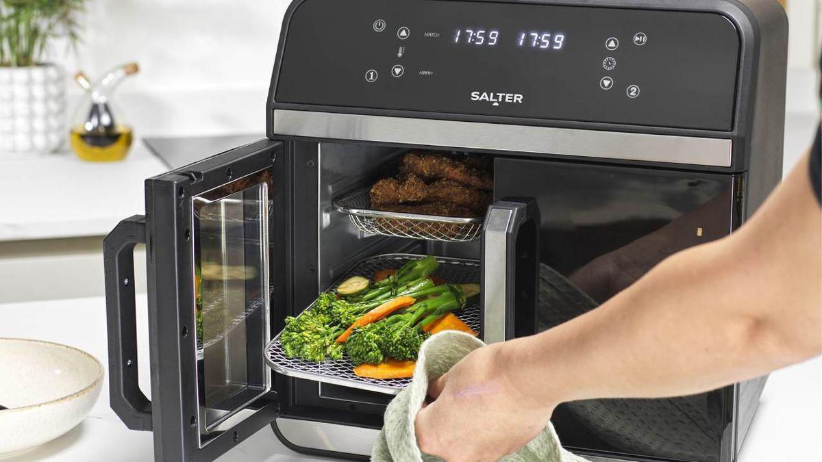 This extra-large double door air fryer might be the biggest model I’ve ...