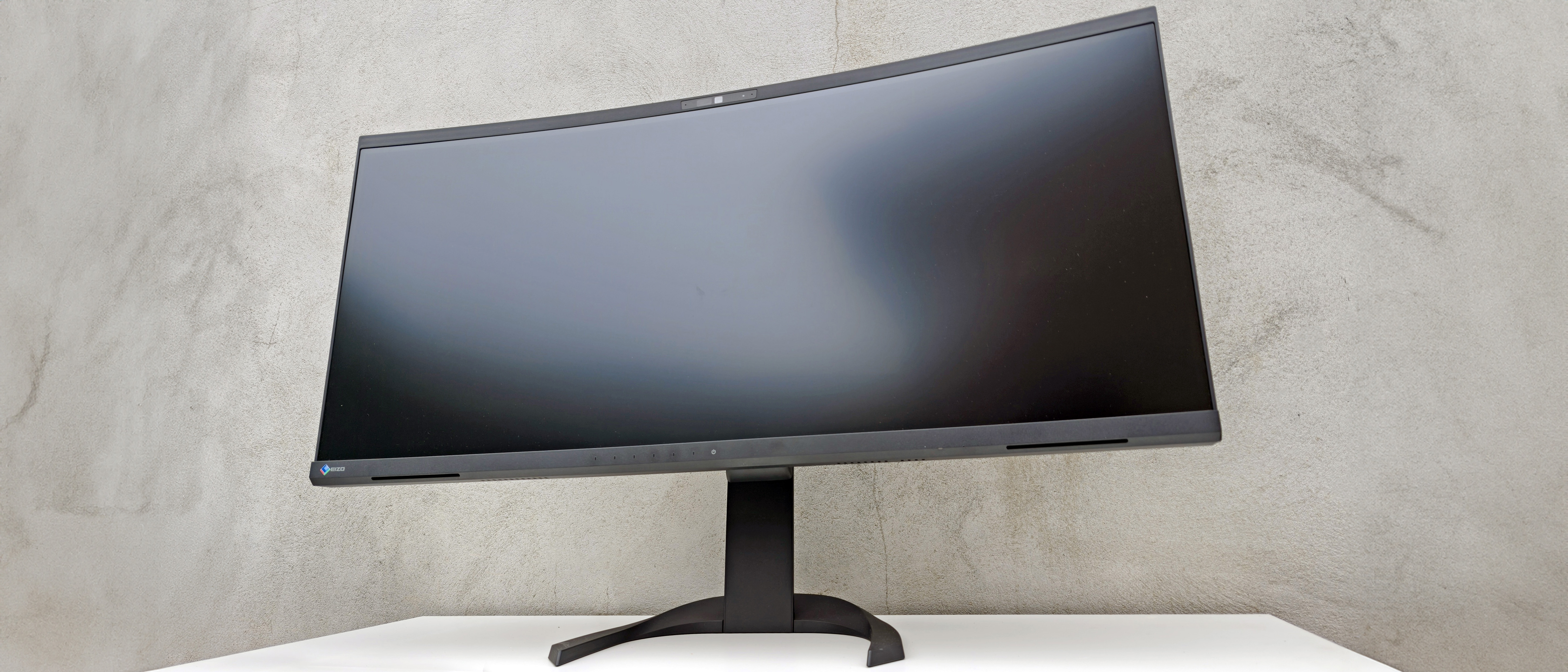 Eizo EV3450XC curved ultrawide monitor