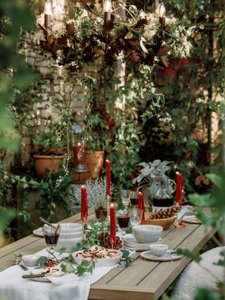 Green and red Christmas tablescape by Neptune