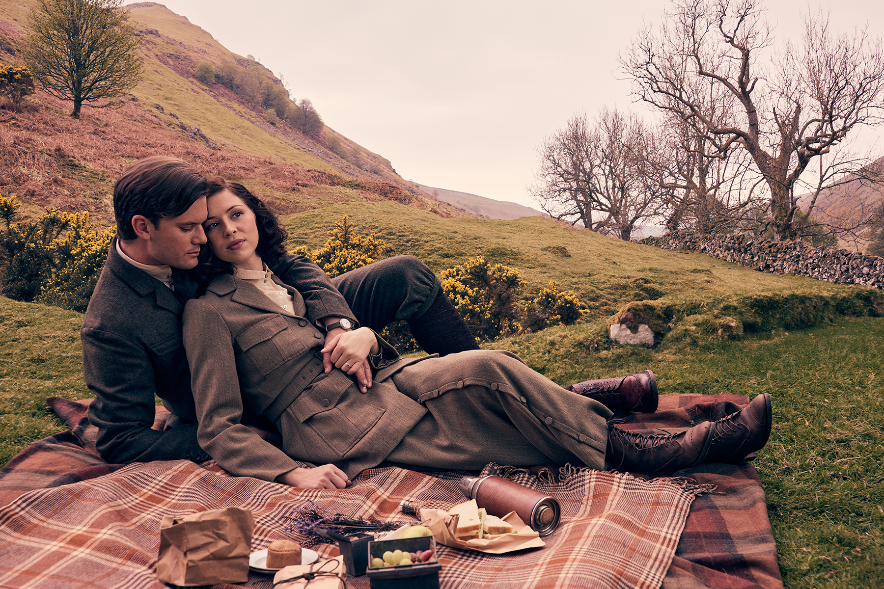 Henry and Julia have a picnic in the Highlands.