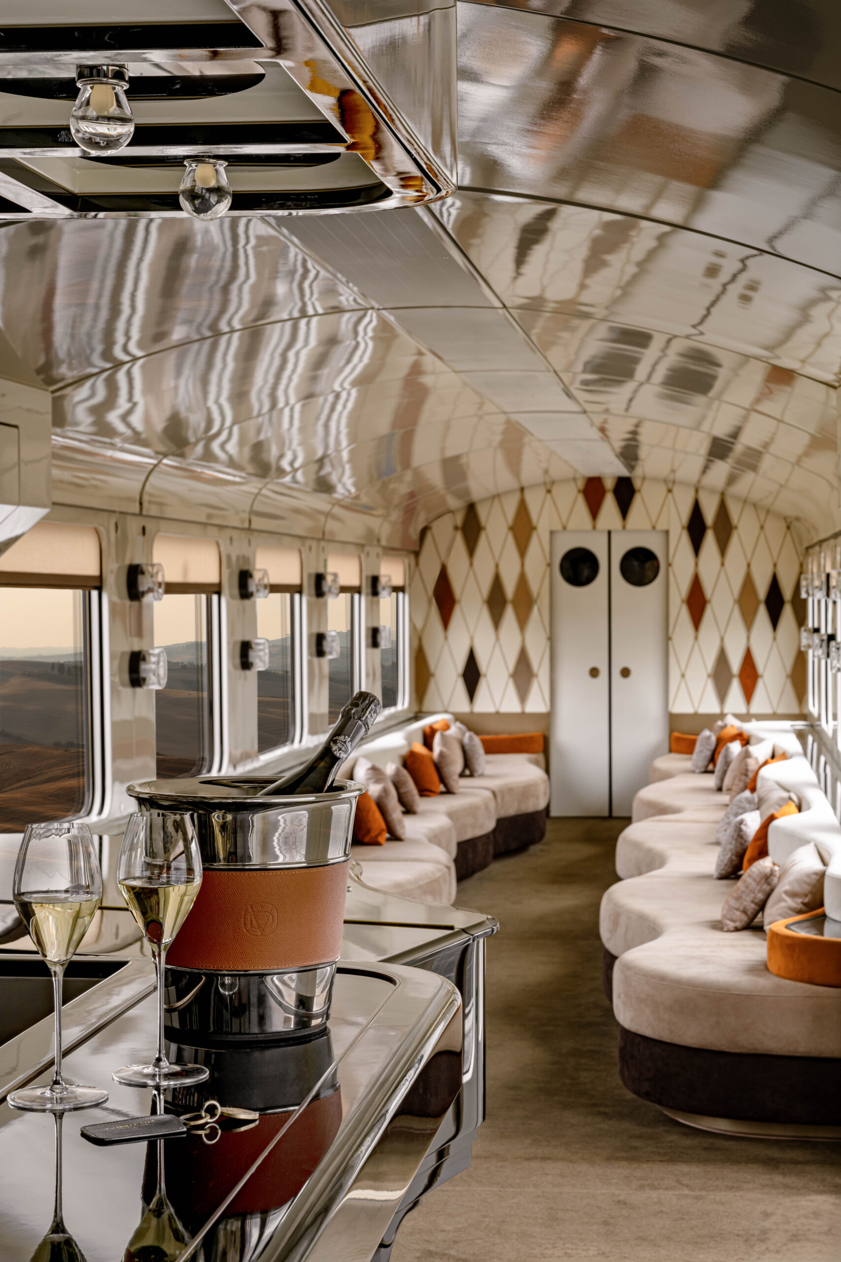 La Dolce Vita Orient Express interiors.