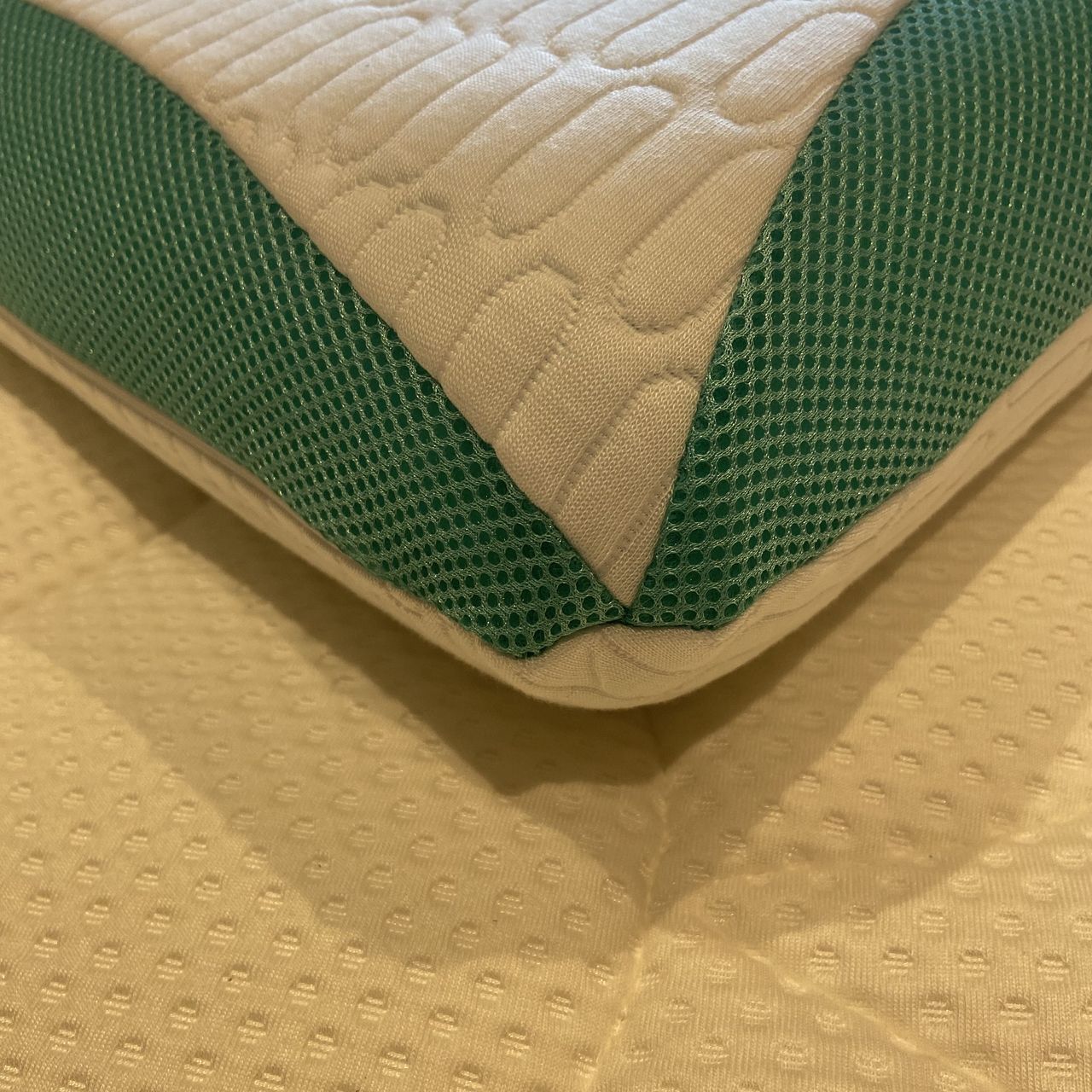 REM-Fit 500 Cool Gel Pillow testing