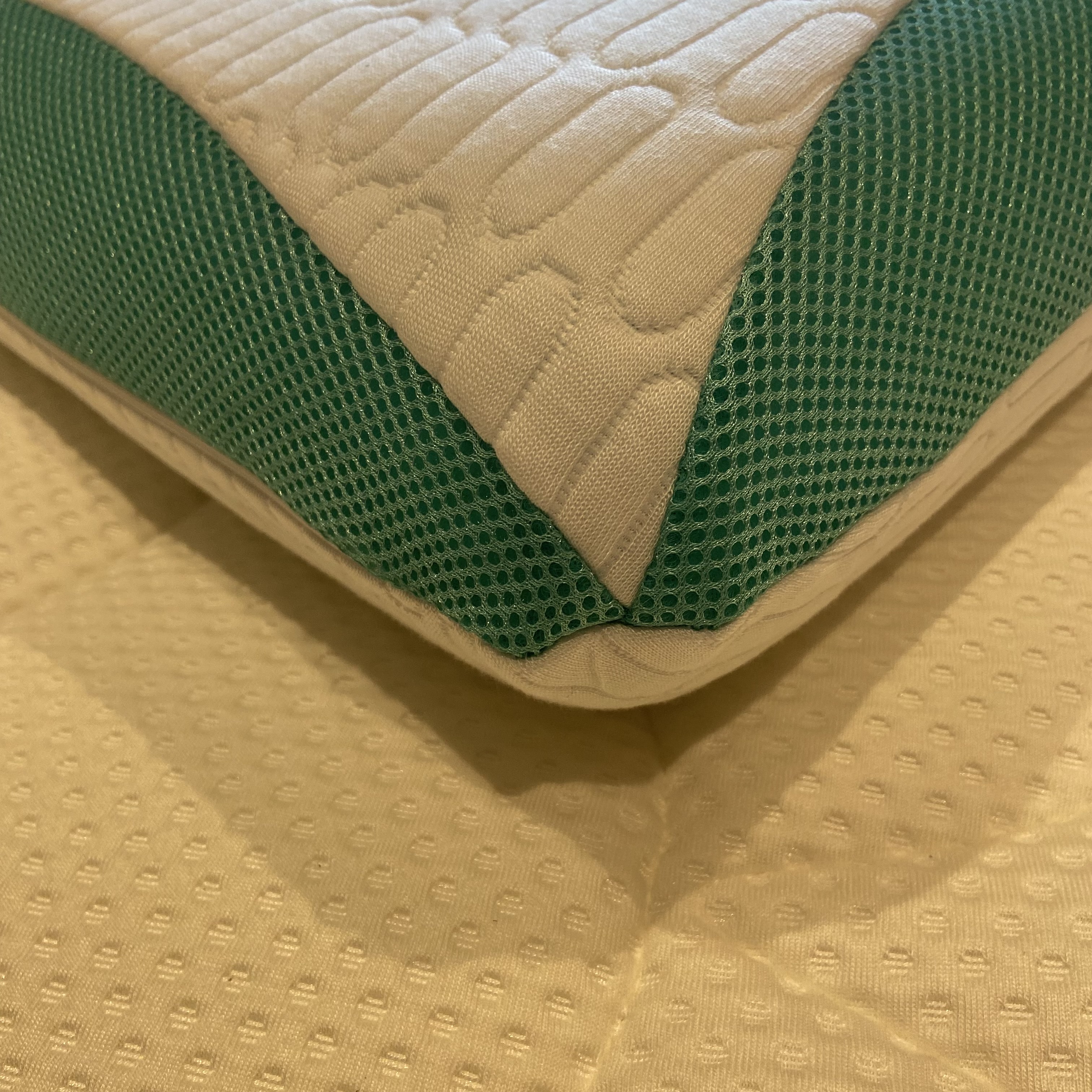 REM-Fit 500 Cool Gel Pillow testing