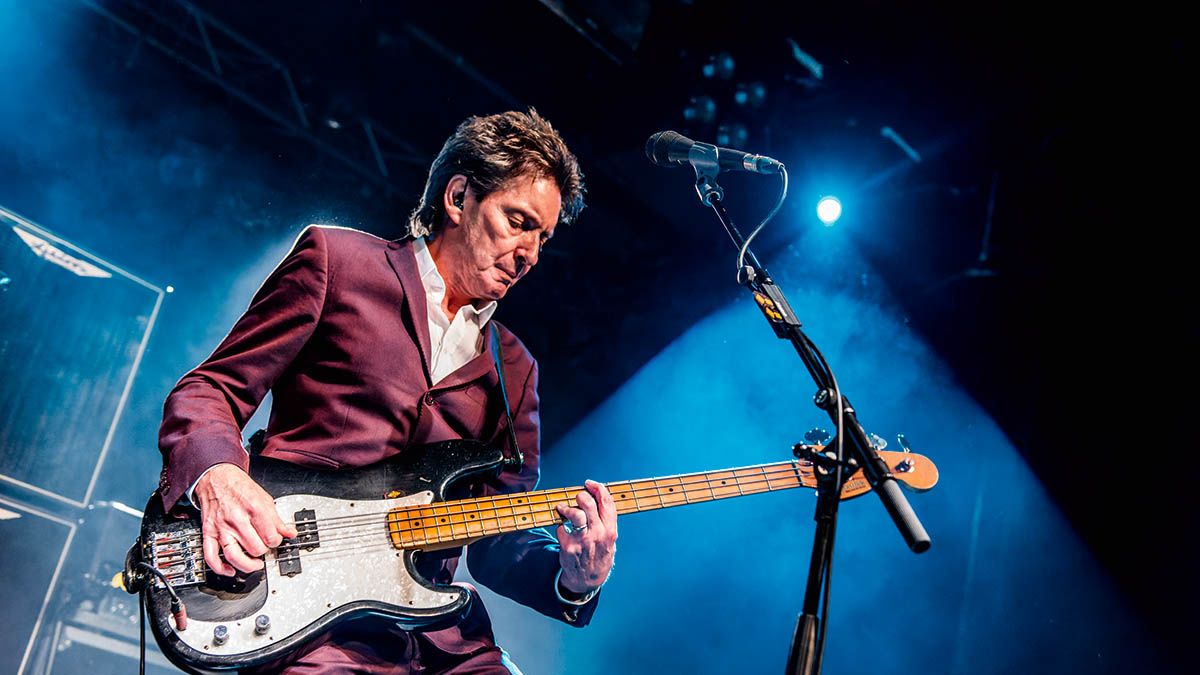 Bruce Foxton