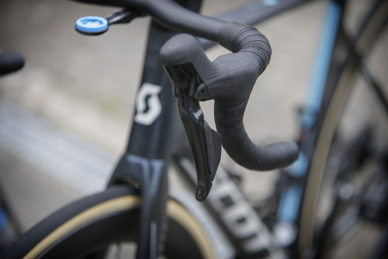 New Shimano Dura-Ace closeup
