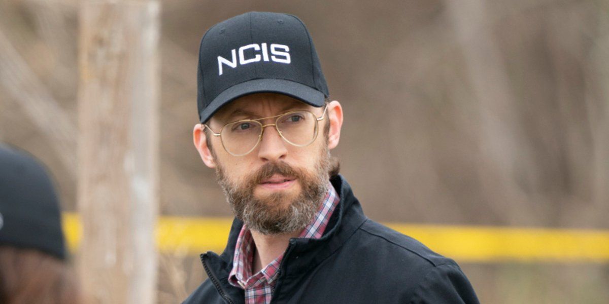 NCIS New Orleans Star And Writer Have A Sweet Exchange After The