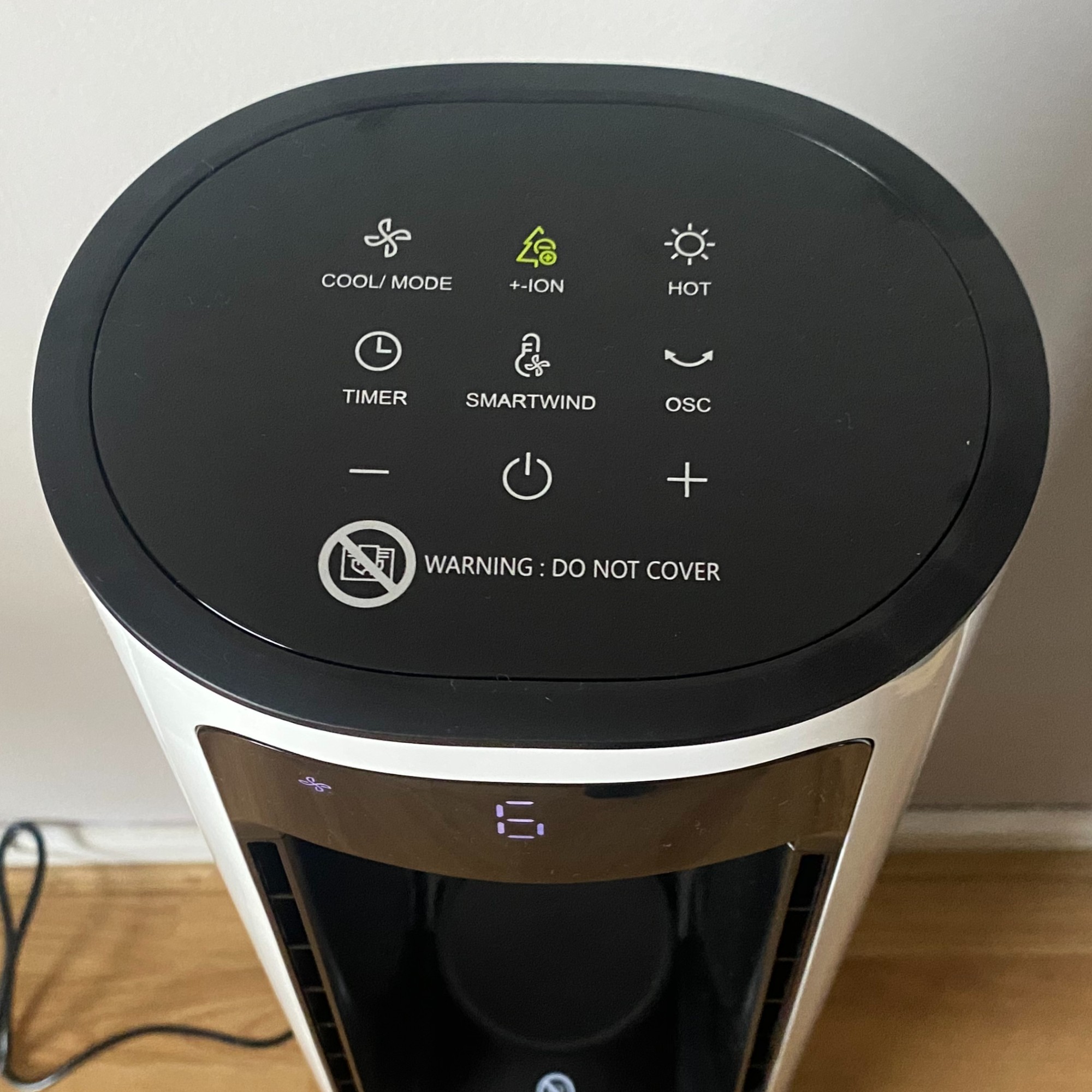 The onboard control panels of the Russell Hobbs RHBLDL25 Bladeless Fan Heater