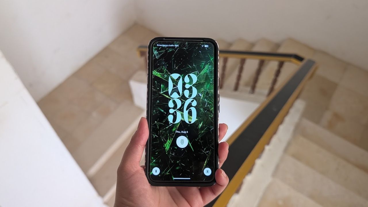 Google Pixel 8 in a case