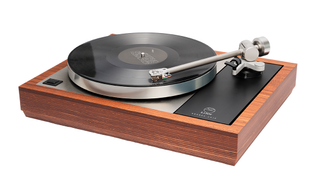 Linn Bedrock upgrade plinth on LP12 turntable