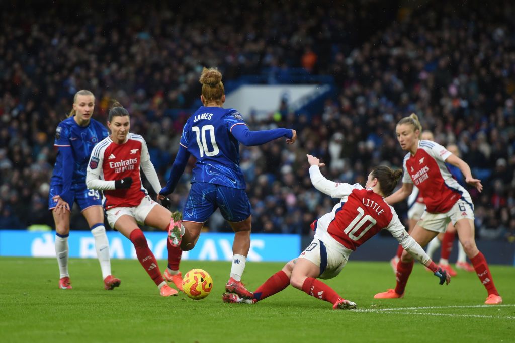 Lauren James of Chelsea is fouled by Kim Little of Arsenal, leading to Chelsea being awarded a penalty during the Barclays Women&#039;s Super League match between Chelsea FC and Arsenal at Stamford Bridge on January 26, 2025 in London, England.