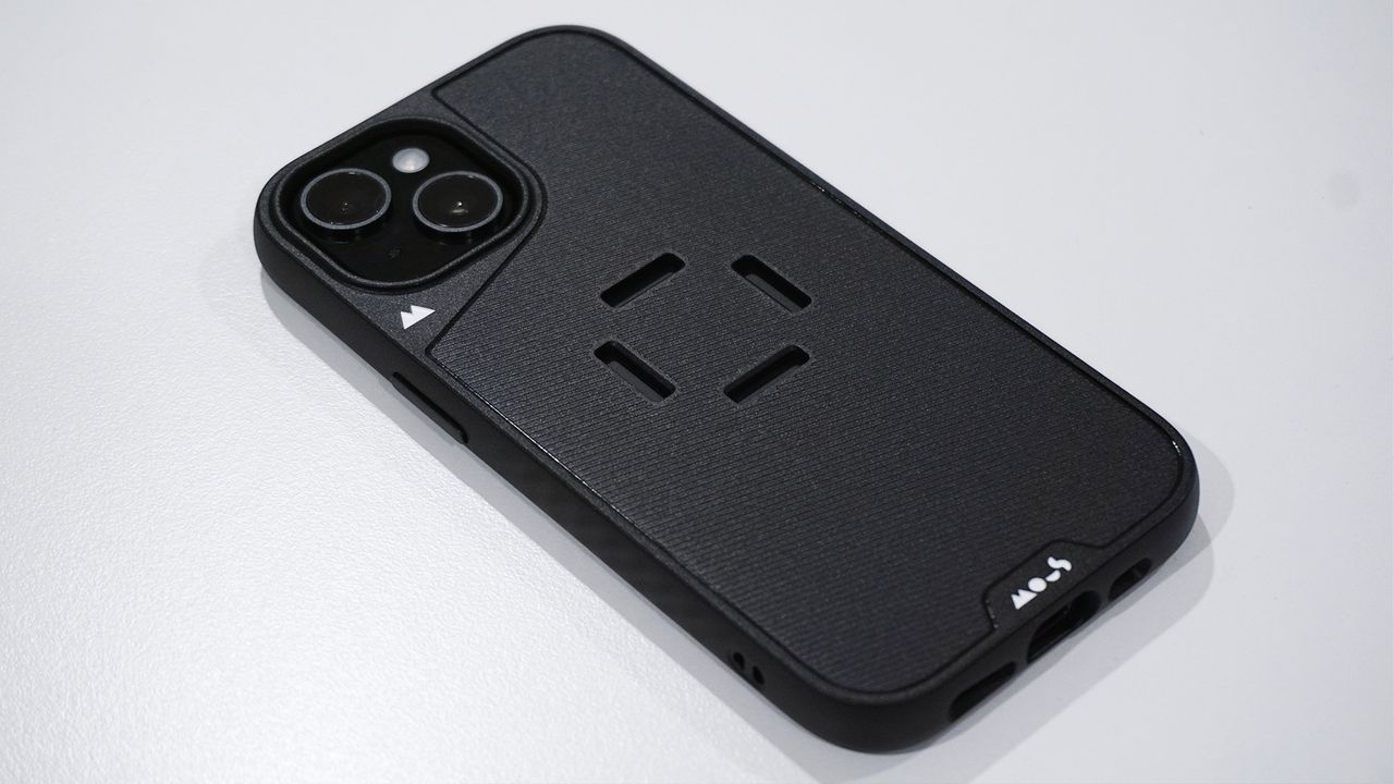 Mous iPhone 15 cases IntraLock