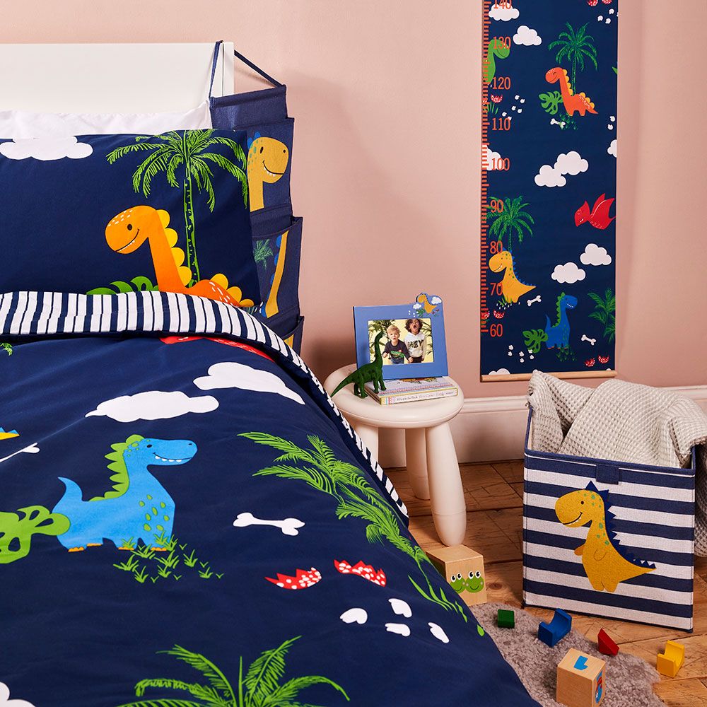 Fans will be flocking to Primark for new Flamingo bedding and