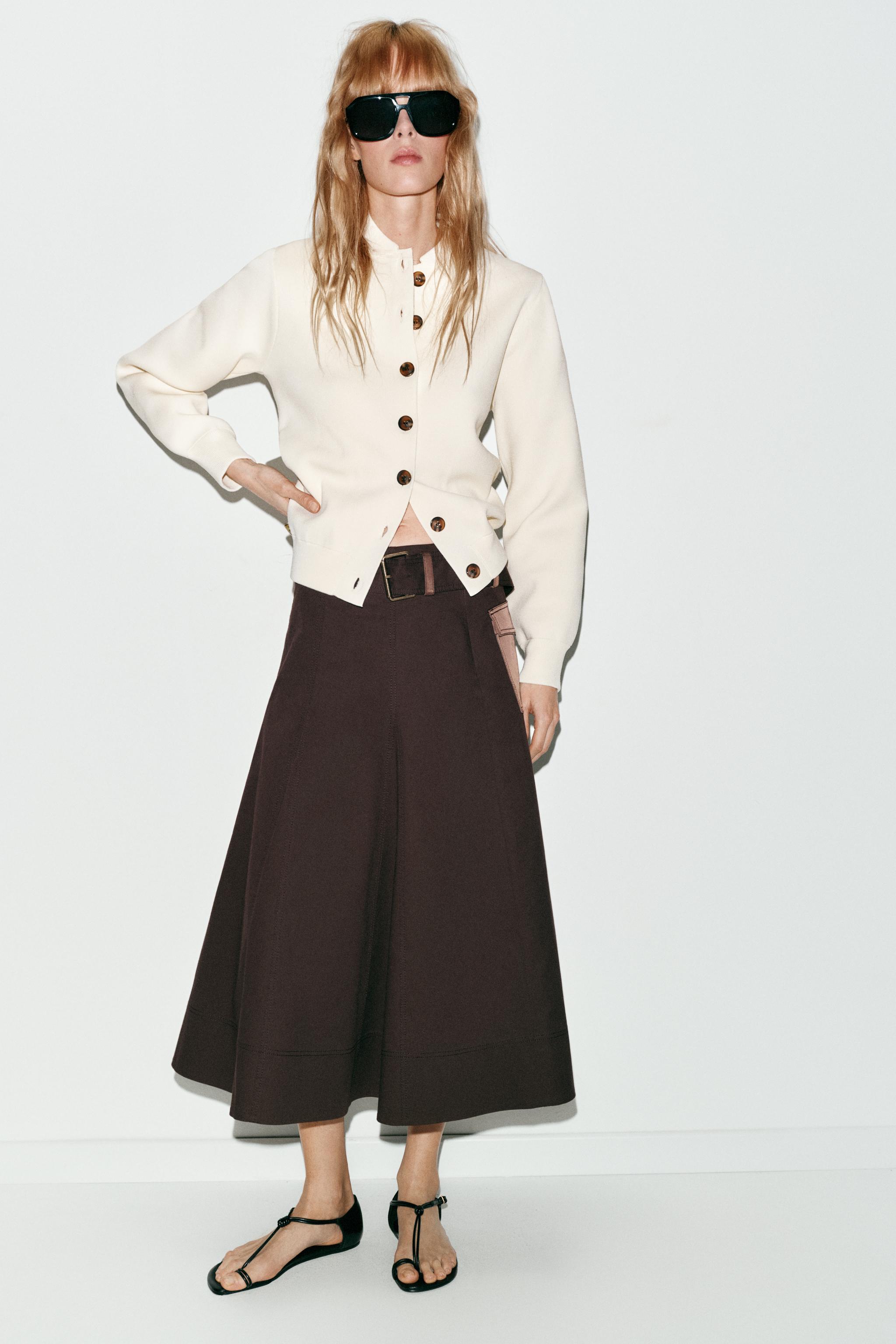 Contrast Button Cardigan