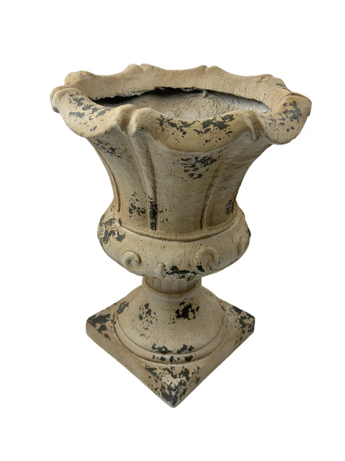 Aurelius Scalloped Heritage Urn