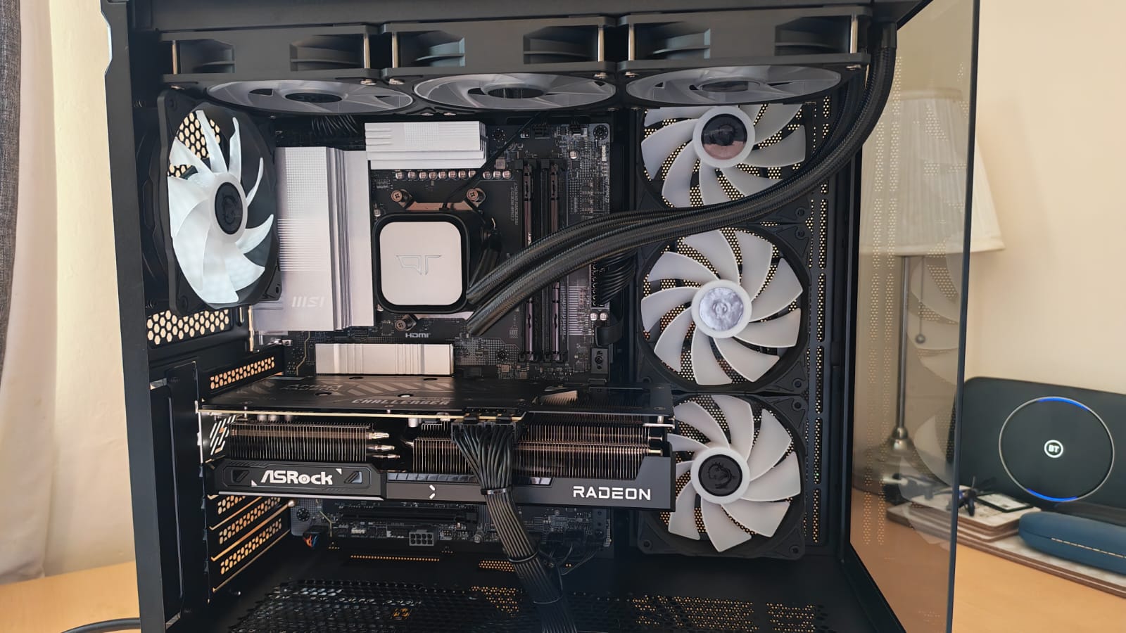 The motherboard and components of a Quoted Tech Horizon Custom gaming PC